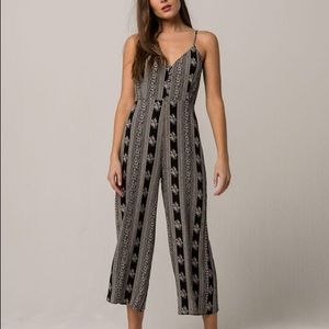 Sky and Sparrow Floral Jumpsuit